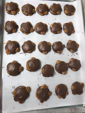 Gourmet Chocolate Turtles